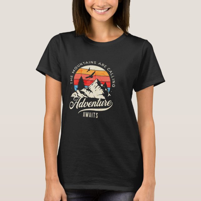 T-shirt Adventure Await  Wilderness Camping (Devant)