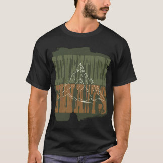 T-shirt Adventure Awaits Distressed Mountain Line Art
