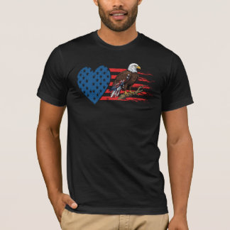 T-shirt Aigle chauve, Cœur de drapeau américain