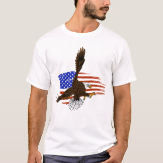 T-shirt Aigle vectoriel américain contre drapeau usa
