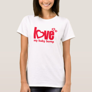 T-shirt Aimez ma pièce en t rouge de maternité de coeur 