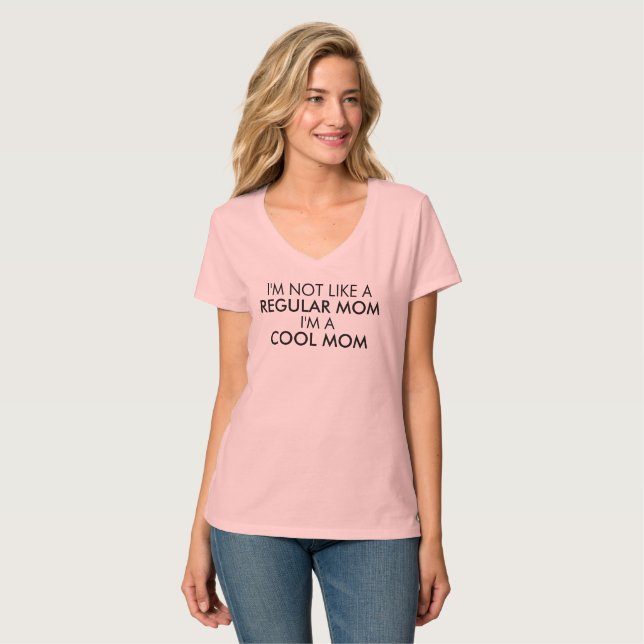 T-shirt Ainsi pièce en t non régulière (Devant entier)