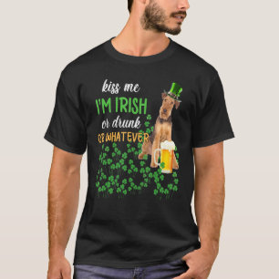T-shirt Airedale Terrier Kiss Me Je suis Irlandais Ou Irla