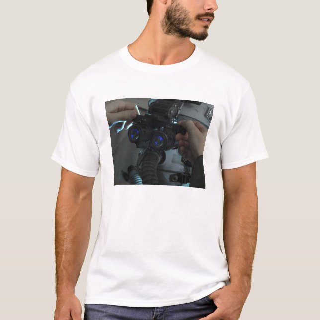 T-shirt Airman ajuste la durée de l'oeil (Devant)