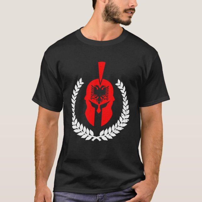 T-shirt Albania Eagle Flag Kosovo Shqiptar illyrian helmet (Devant)
