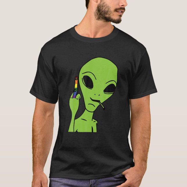 T-shirt Alien Moyen Doigt Gay pride LGBQ Fier Ally Pluie (Devant)