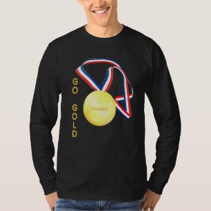 T-shirt Aller Pour La Médaille D'Or Du Prix Du Sport Sandy