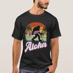 T-shirt Aloha Bigfoot berçant le Surfboard Sasquatch à Haw