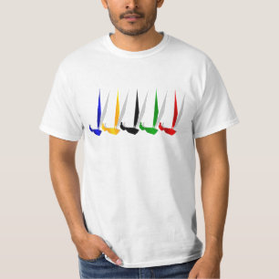 T-shirt Amants   de yacht de navigation faisant de la