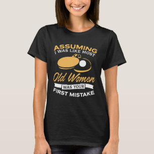 T-shirt Amants drôles de ping-pong de dames âgées