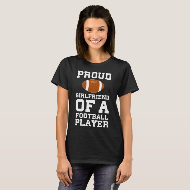 T-shirt Amie fière du rapport de joueur de football (Devant entier)