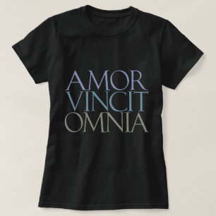 T-shirt Amor Vincit Omnia - L'amour conquiert tout