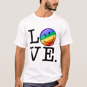 T-shirt Amour avec un drapeau heureux LGBT gai
