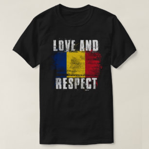 T-shirt Amour et fierté roumaine T   de drapeau de la
