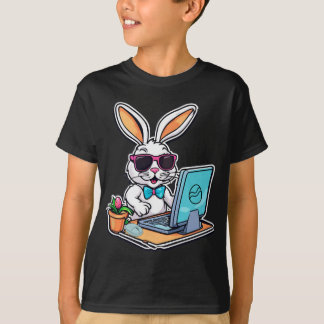 T-shirt Amoureux de jeux vidéo informatiques de lapin de P