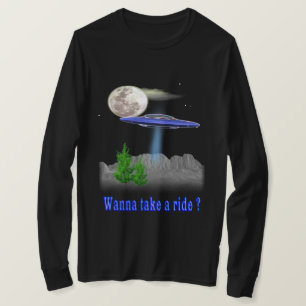 T - Shirt an der Küste