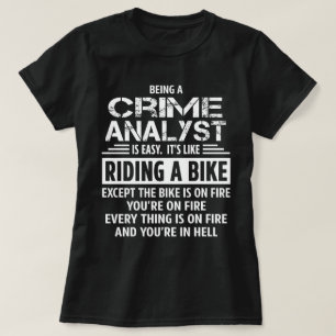 T-shirt Analyste des crimes