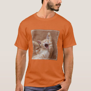 T-shirt Animaux de bébés cutest   Ginger Kitten Yawning