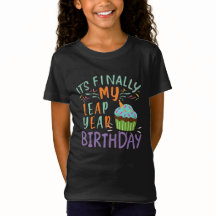 ANNÉE DE JEU AMUSANT ANNIVERSAIRE C'EST FINALEMENT