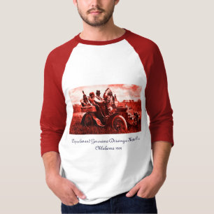T-SHIRT APACHES ET GERONIMO CONDUISANT UNE VOITURE À MOTE