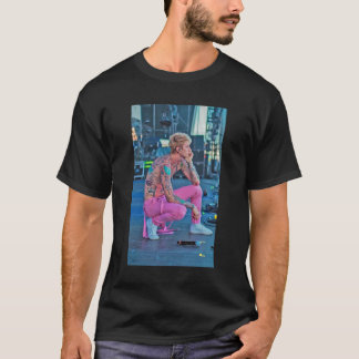 T-shirt Après Les Armes De Concert Voir Les Gens Classique