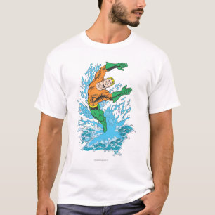 T-shirt Aquaman saute dans la vague
