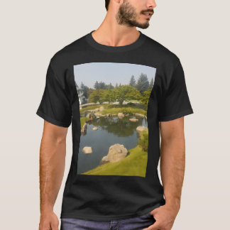 T-shirt Arbre dans le jardin japonais