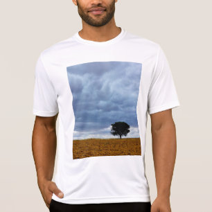 T-shirt Arbre dans un champ vide