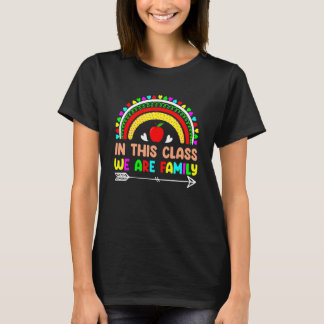 T-shirt Arc-En-Ciel Dans Cette Classe Nous Sommes Un Ensei
