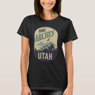 T-shirt Arches Utah Hike Mountain en plein air