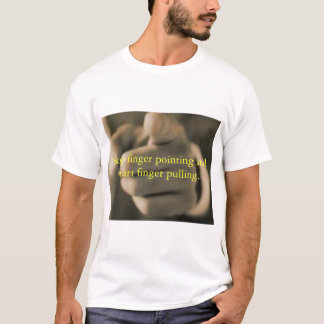 T-shirt arrêtez l'indication par les doigts