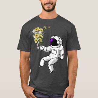 T-shirt Astronaut With Flowers 