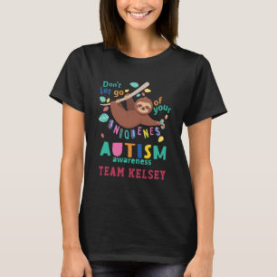 T-shirt Attendez-Vous À Votre Uniformité Sloth Autism Mama