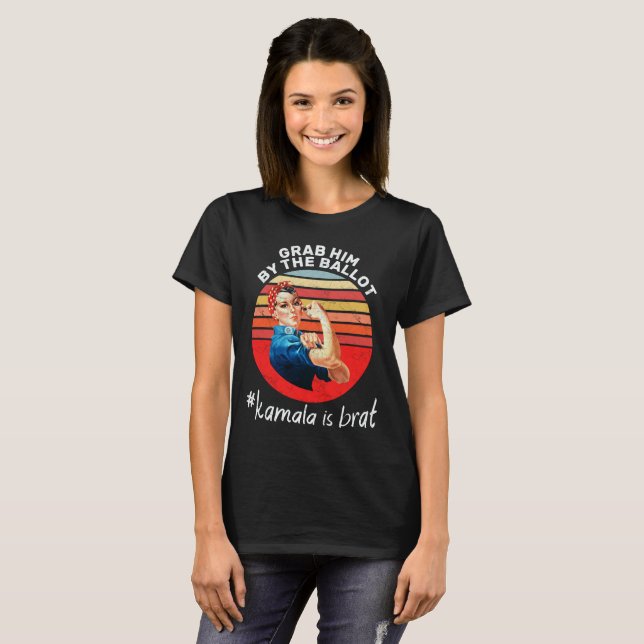 T-shirt Attrapez-le par le bulletin de vote #kamala est pe (Devant entier)