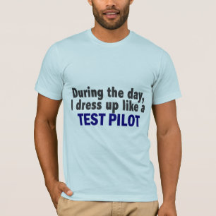 T-shirt Au cours de la journée je m'habille comme un