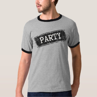 T-shirt au logo de la fête pour les fêtards