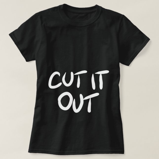 T - Shirt ausschneiden (Design vorne)