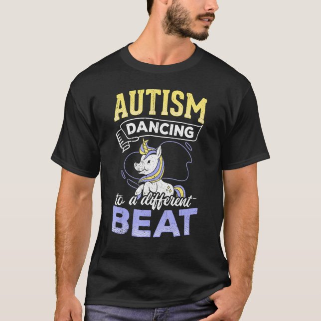 T-shirt Autisme Dansant À Un Différent Bateau - Dansant Un (Devant)
