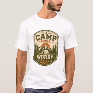 T-shirt avec badge de camping « Camper plus, s'inq