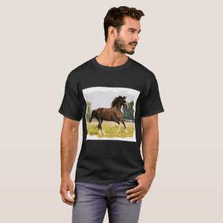 T-Shirt Avec Cheval Portant Des Lunettes De Soleil