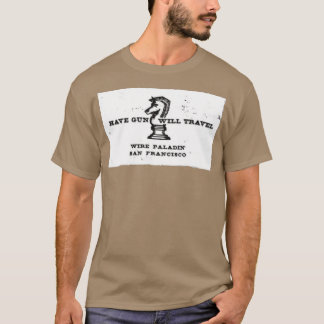 T-shirt Avoir un pistolet va voyager