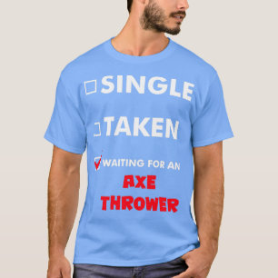 T-shirt Ax Jetant Une Seule Prise En Attente D'Un Jeu Ax