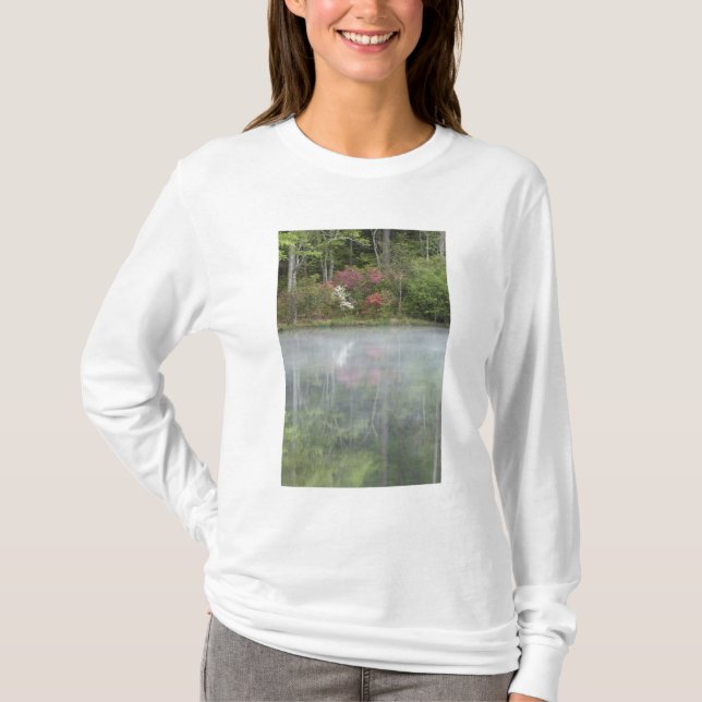 T-shirt Azaleas se repérant dans un étang au début (Devant)
