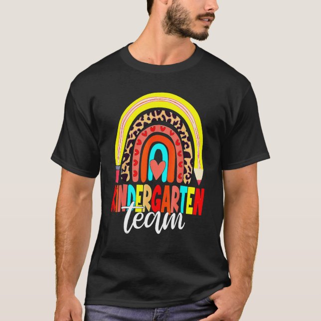 T-shirt Back To School Kindergarten Team Rainbow Leopard T (Devant)