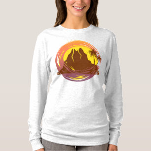 T-shirt Badge avec paysage volcanique tropical et palmiers