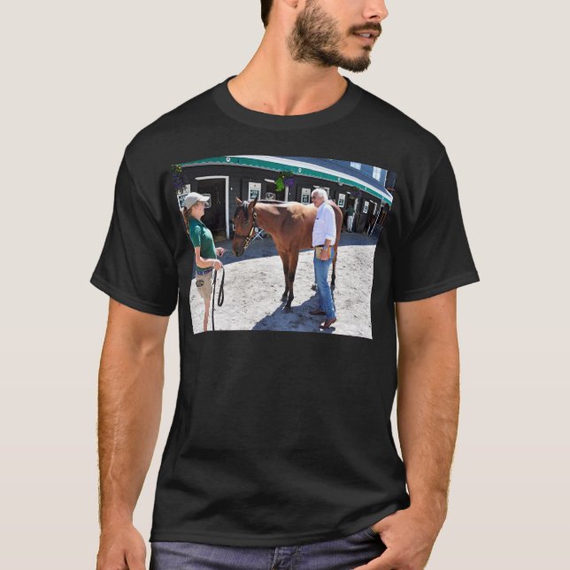 T-shirt Baffert vérifiant sous le capot (Devant)