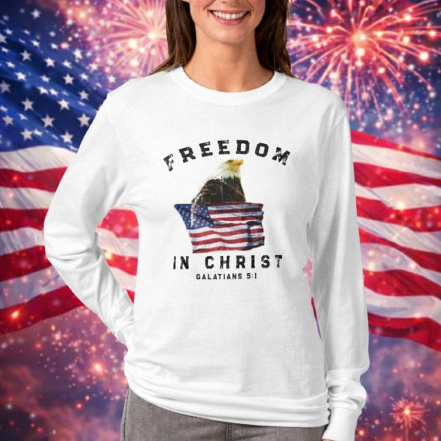 T-shirt Bald Eagle & USA Flag Patriotic Christian Sweater (Freedom in Christ Patriotic Sweatshirt for Christian Women)