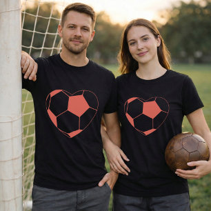 T-shirt Ballon de foot coeur; Graphique de football coeur
