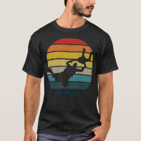 BASE Saut Silhouette Sur Un Soleil Retro Perdu
