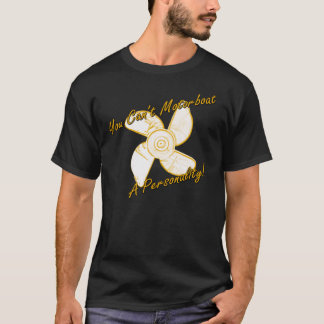 T-shirt bateau à moteur une personnalité